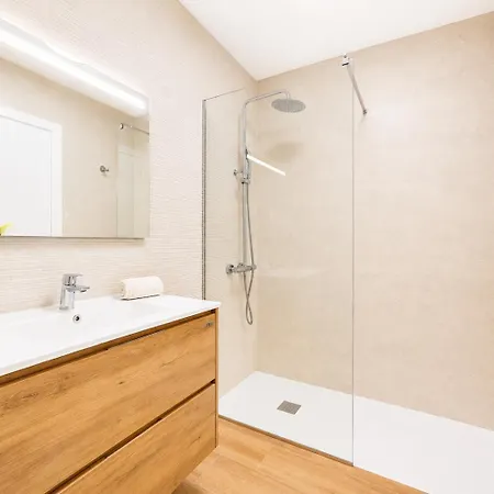 Duplex C8 بيت للعطل