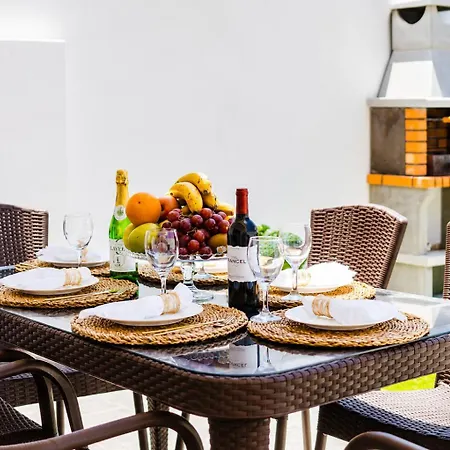 Duplex C8 بيت للعطل