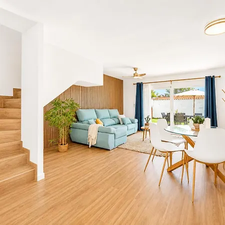 بيت للعطل Duplex C8 *